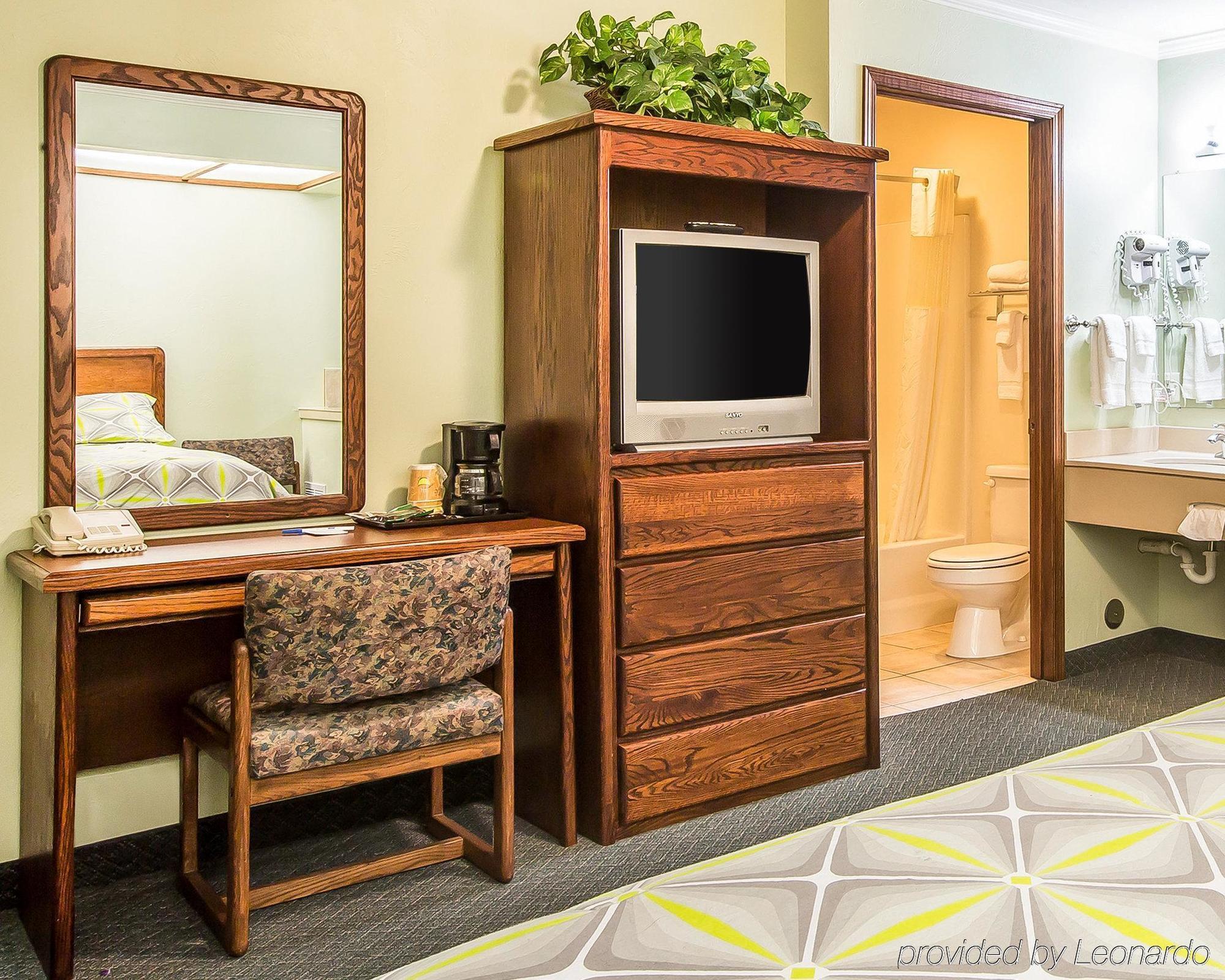 Travelodge By Wyndham Livingston Luaran gambar
